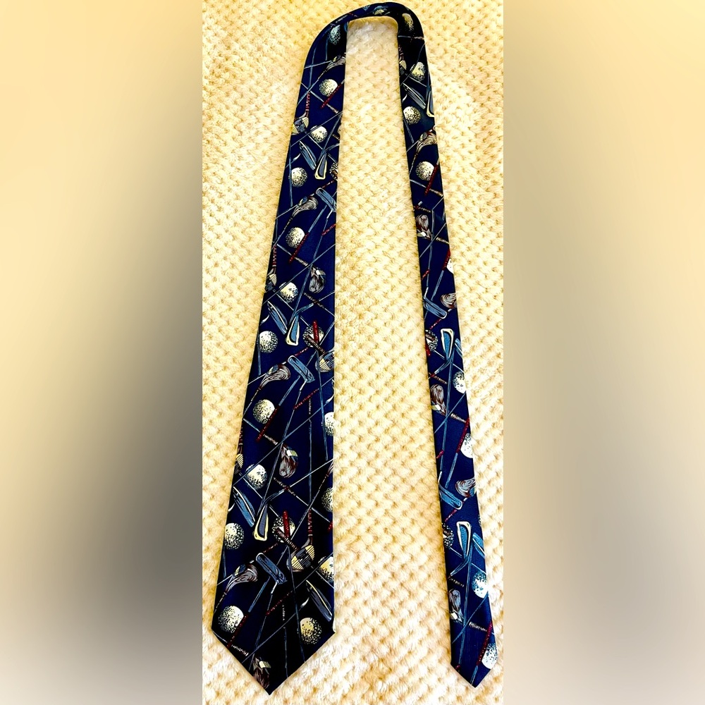 Men’s Vintage “Designs By A. Rogers” Golf Themed Tie